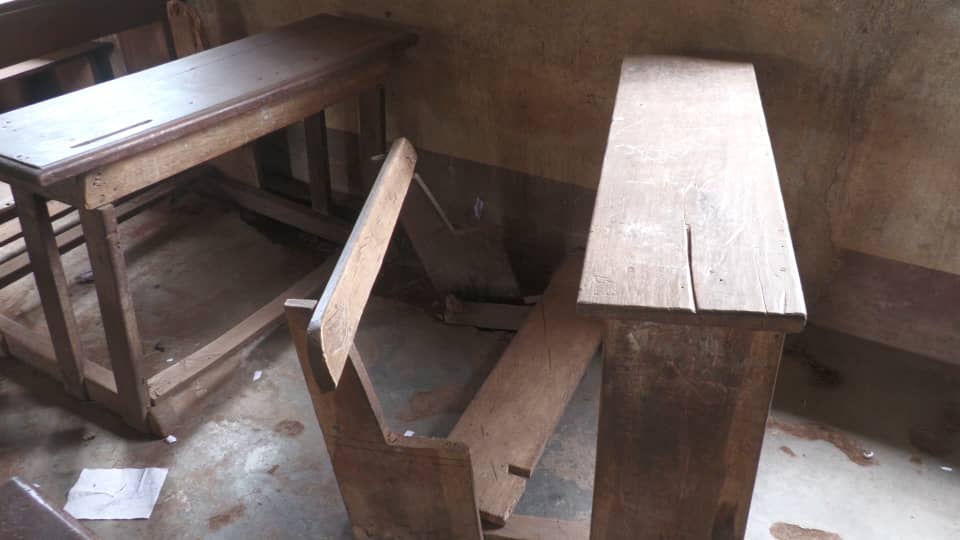 Boké : l’état delabré,piteux et compatissant de la seule école primaire de Bintimodia centre (Constat)