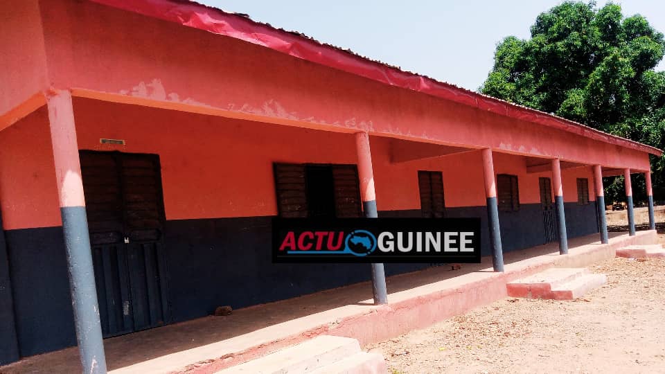Lycée/collège Batè-Nafadji (Kankan) : les élèves abandonnés par manque d’enseignants…
