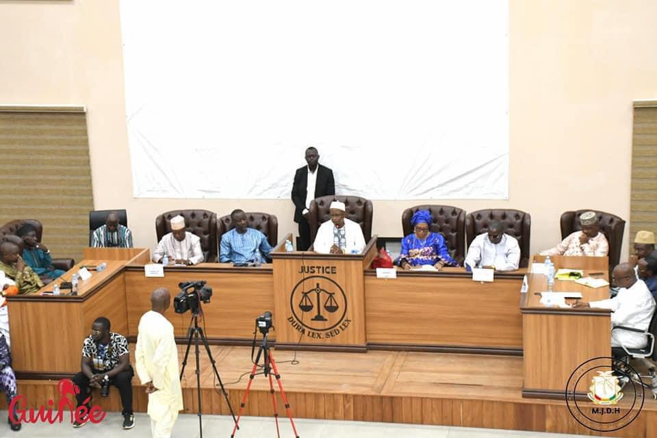 Dysfonctionnement de l’appareil judiciaire : Le ministre de la justice rappelle à l’ordre les procureurs de la république…